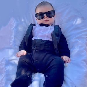 CLASSIC BABY BOY GENTLEMAN TUXEDO SUIT